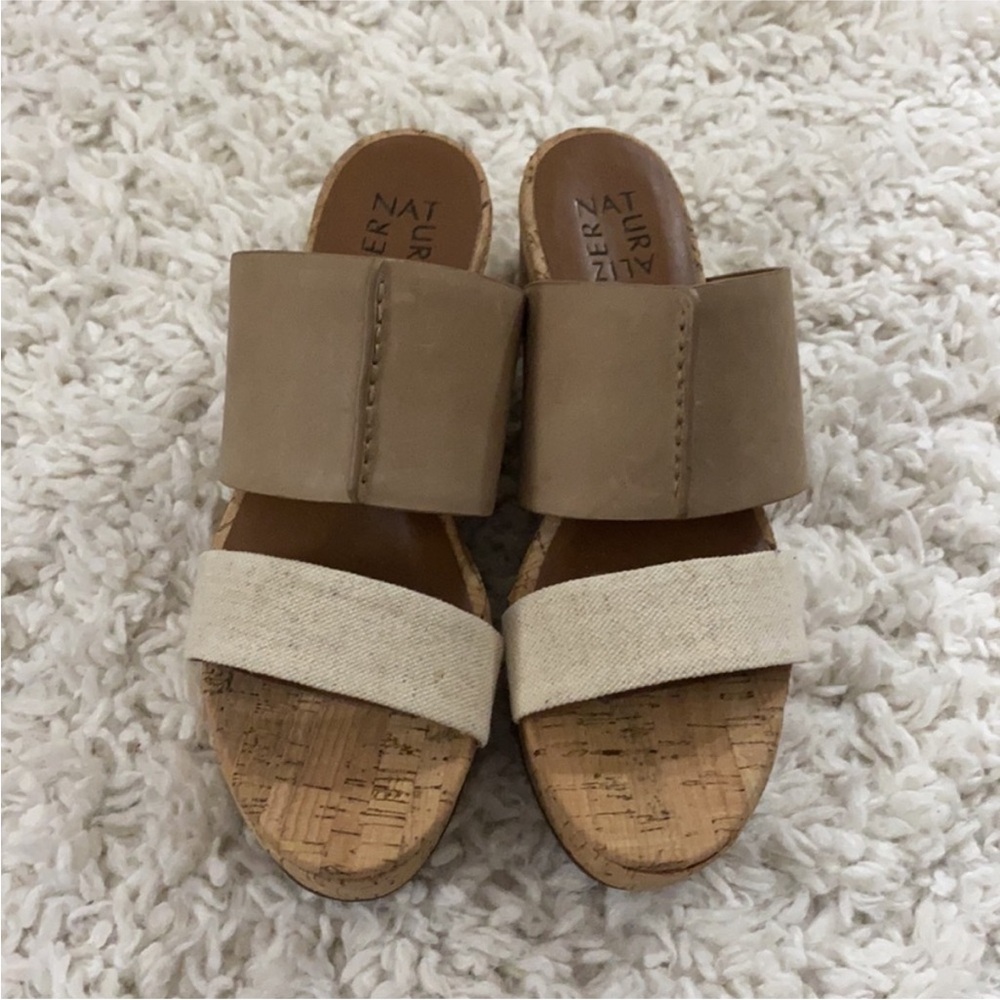 Naturalizer Women's Tan and Cream Wedge Heel Sandals